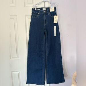 High-Rise Wide Leg Jeans in Dark Blue Denim